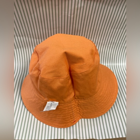 Kids' Reversible Bucket Hat - Picture 4 of 8